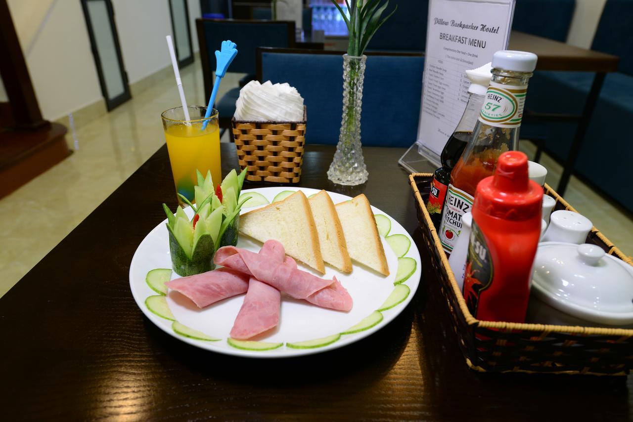 Pillow Backpacker Hostel (Adults Only) Hanoi Esterno foto