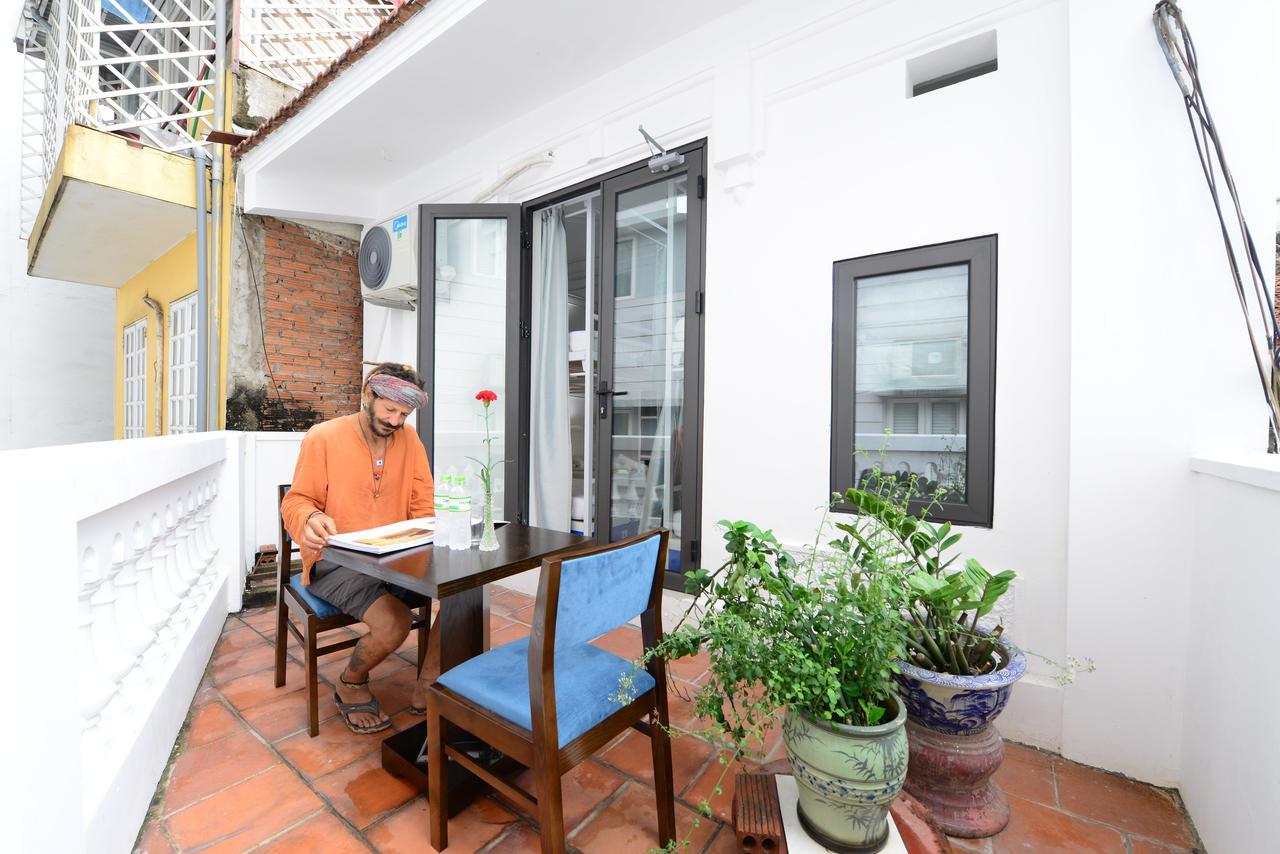 Pillow Backpacker Hostel (Adults Only) Hanoi Esterno foto