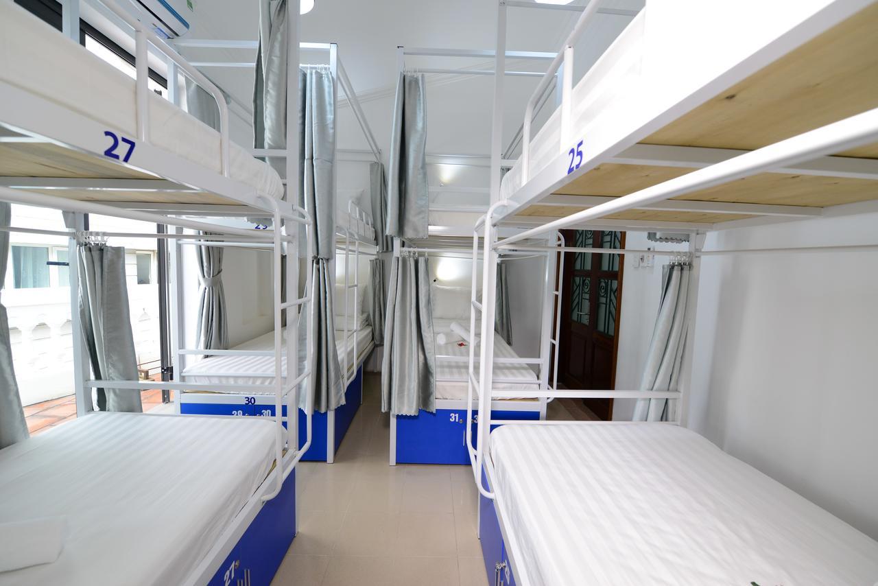 Pillow Backpacker Hostel (Adults Only) Hanoi Esterno foto