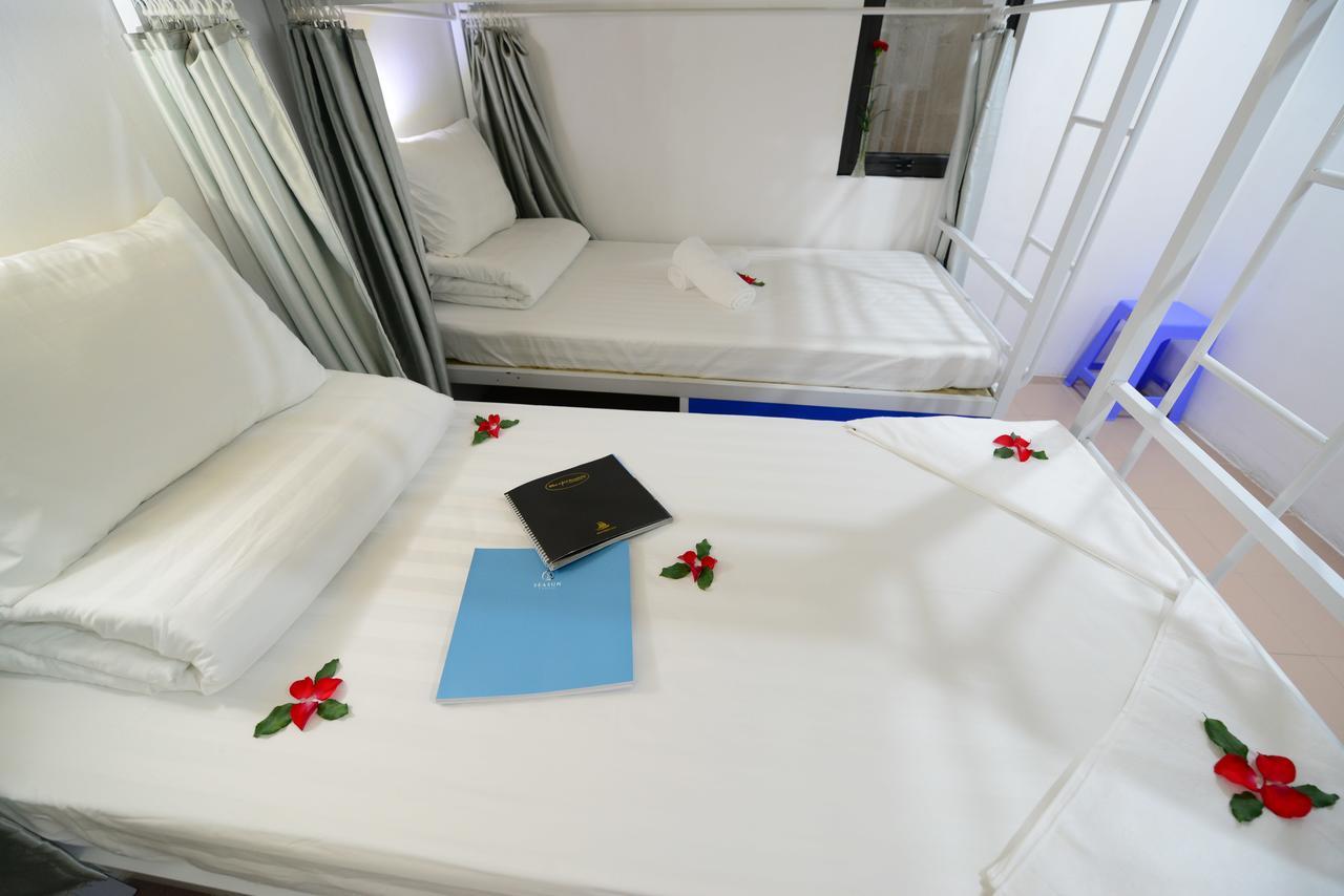 Pillow Backpacker Hostel (Adults Only) Hanoi Esterno foto