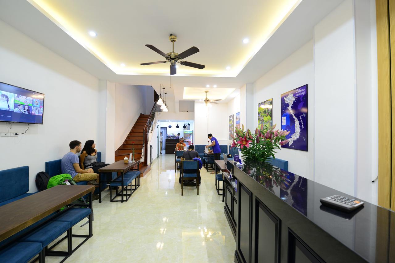 Pillow Backpacker Hostel (Adults Only) Hanoi Esterno foto